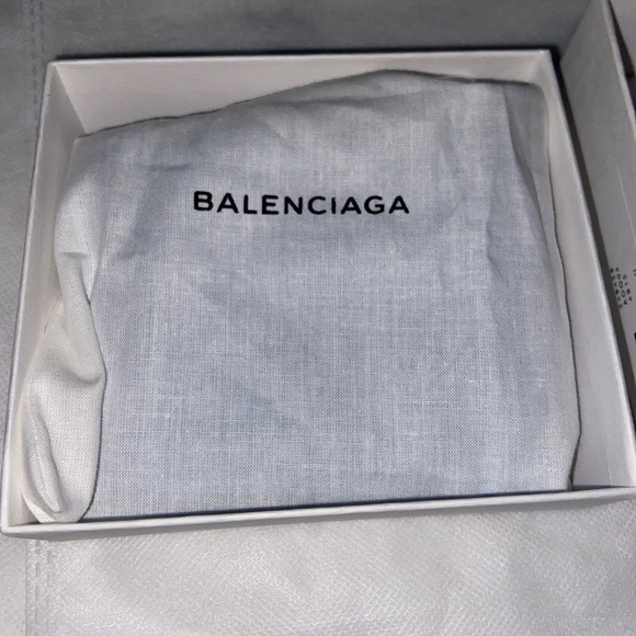Balenciaga leather bifold wallet NWT UNI - Picture 9 of 13